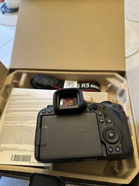 Canon EOS R5 Mark II Mirrorless Camera Body Only Black 45MP USB 3.2in